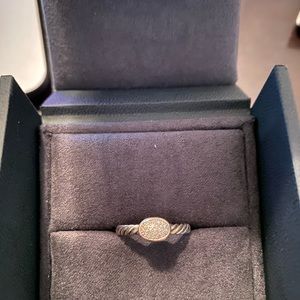 Sterling Silver Petite Pave Oval with DiamondsRing